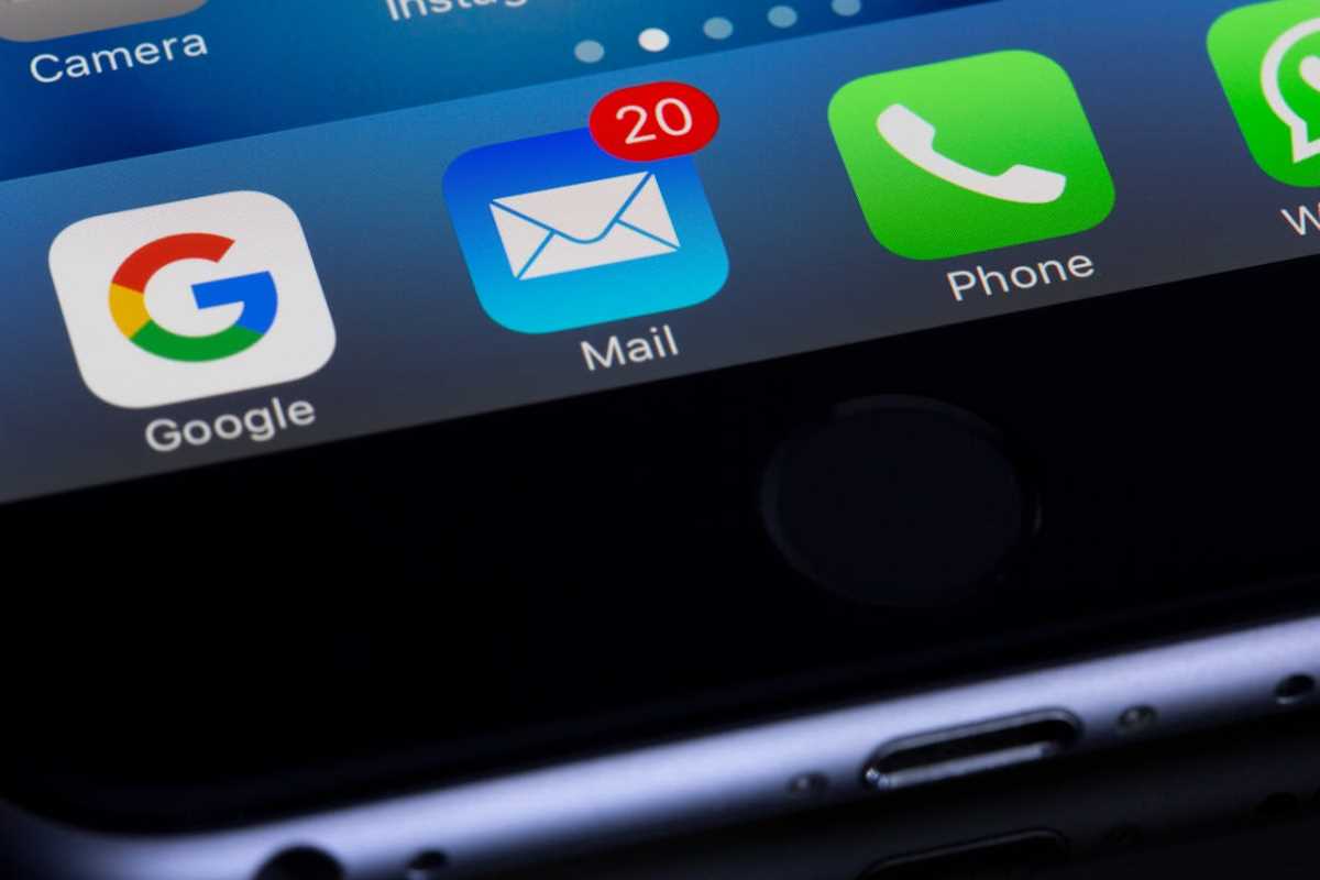 Email Marketing Services to Keep Customers Coming Back